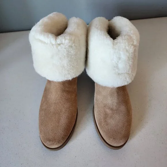 Larroude Suede Bootie "NEW" - Picture 4 of 16